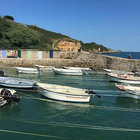 Beautiful 10p Normandy , Near St Vaast La Hougue *